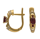 Gold Diamond Earrings in Goa